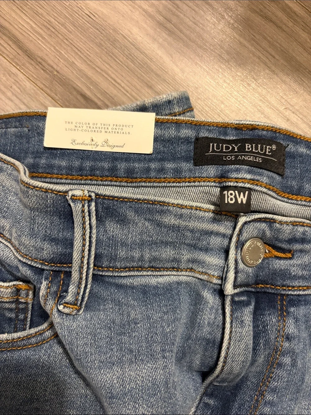 Judy Blue Mid Rise Light Blue Skinny Fit Jeans